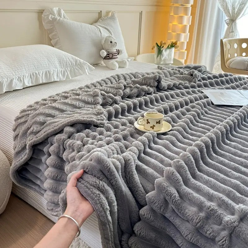 CloudHug™ Oversized Blanket